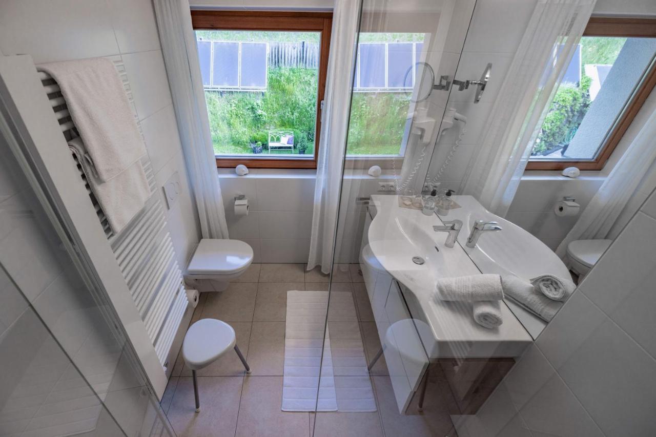 Ferienwohnung Haus Sonnbichl Weissensee Exterior foto